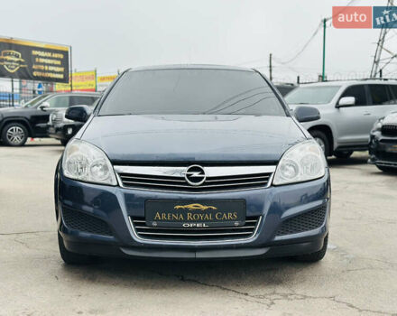 Серый Опель Астра, объемом двигателя 1.8 л и пробегом 230 тыс. км за 6900 $, фото 6 на Automoto.ua