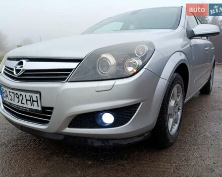 Сірий Опель Астра, об'ємом двигуна 1.6 л та пробігом 180 тис. км за 5700 $, фото 16 на Automoto.ua