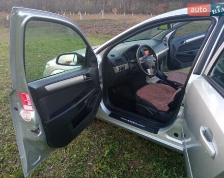 Сірий Опель Астра, об'ємом двигуна 1.6 л та пробігом 229 тис. км за 4400 $, фото 7 на Automoto.ua