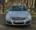 Серый Опель Астра, объемом двигателя 1.6 л и пробегом 255 тыс. км за 4800 $, фото 1 на Automoto.ua