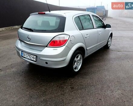 Сірий Опель Астра, об'ємом двигуна 1.6 л та пробігом 180 тис. км за 5700 $, фото 21 на Automoto.ua