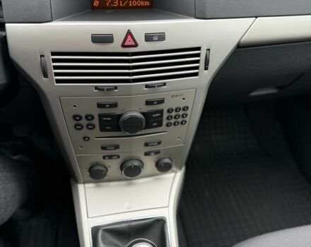 Сірий Опель Астра, об'ємом двигуна 1.3 л та пробігом 254 тис. км за 2750 $, фото 11 на Automoto.ua