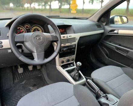 Сірий Опель Астра, об'ємом двигуна 1.6 л та пробігом 236 тис. км за 4200 $, фото 10 на Automoto.ua