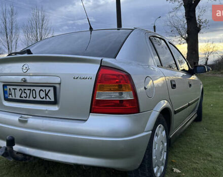 Серый Опель Астра, объемом двигателя 1.69 л и пробегом 334 тыс. км за 3650 $, фото 7 на Automoto.ua