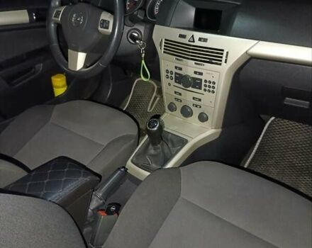 Сірий Опель Астра, об'ємом двигуна 1.6 л та пробігом 180 тис. км за 5700 $, фото 34 на Automoto.ua