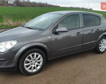 Сірий Опель Астра, об'ємом двигуна 1.8 л та пробігом 196 тис. км за 7300 $, фото 2 на Automoto.ua