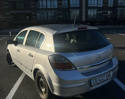 Серый Опель Астра, объемом двигателя 1.4 л и пробегом 250 тыс. км за 3800 $, фото 2 на Automoto.ua