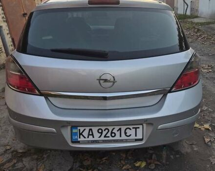 Серый Опель Астра, объемом двигателя 1.3 л и пробегом 250 тыс. км за 6350 $, фото 2 на Automoto.ua
