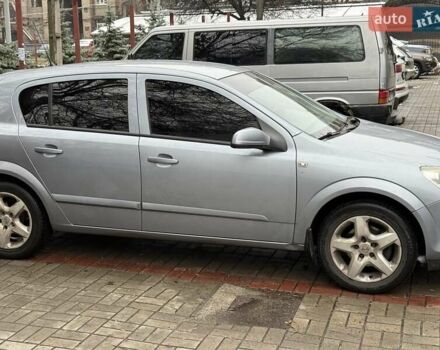 Серый Опель Астра, объемом двигателя 1.36 л и пробегом 260 тыс. км за 4500 $, фото 11 на Automoto.ua