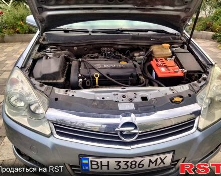 Серый Опель Астра, объемом двигателя 1.6 л и пробегом 220 тыс. км за 3750 $, фото 4 на Automoto.ua