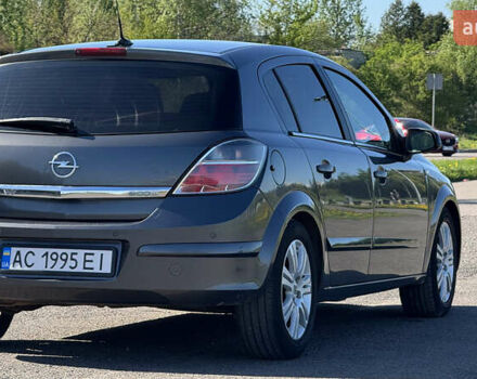 Серый Опель Астра, объемом двигателя 1.7 л и пробегом 238 тыс. км за 5200 $, фото 25 на Automoto.ua