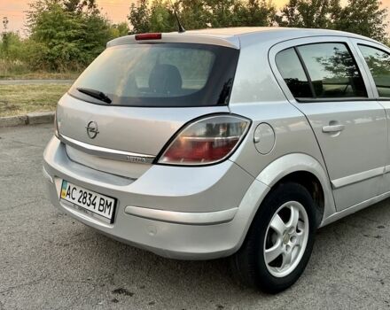 Сірий Опель Астра, об'ємом двигуна 1.6 л та пробігом 236 тис. км за 4200 $, фото 6 на Automoto.ua