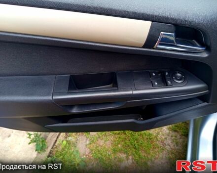 Опель Астра 2008 в Гребенке на Automoto.ua Серый Опель Астра, объемом двигателя 1.6 л и пробегом 0 тыс. км за 5200 $, фото 11 на Automoto.ua