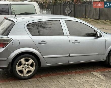 Серый Опель Астра, объемом двигателя 1.36 л и пробегом 260 тыс. км за 4500 $, фото 13 на Automoto.ua