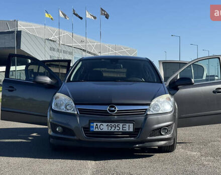 Серый Опель Астра, объемом двигателя 1.7 л и пробегом 238 тыс. км за 5200 $, фото 37 на Automoto.ua