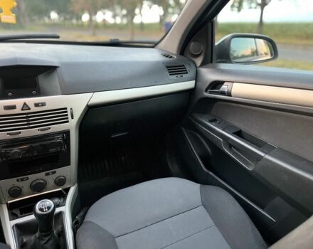 Сірий Опель Астра, об'ємом двигуна 1.6 л та пробігом 236 тис. км за 4200 $, фото 17 на Automoto.ua