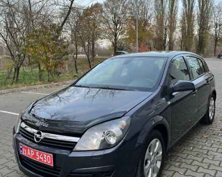 Серый Опель Астра, объемом двигателя 1.6 л и пробегом 207 тыс. км за 5800 $, фото 7 на Automoto.ua