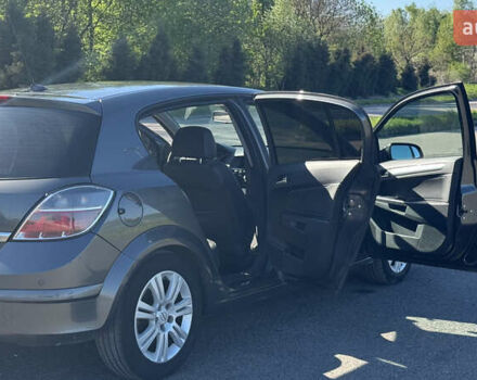 Серый Опель Астра, объемом двигателя 1.7 л и пробегом 238 тыс. км за 5200 $, фото 35 на Automoto.ua