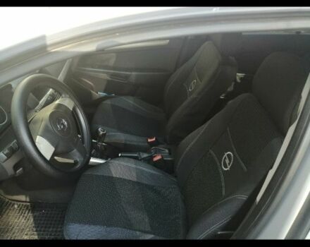 Опель Астра 2008 в Николаеве на Automoto.ua Серый Опель Астра, объемом двигателя 1.6 л и пробегом 270 тыс. км за 4700 $, фото 2 на Automoto.ua