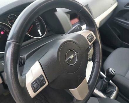 Серый Опель Астра, объемом двигателя 1.6 л и пробегом 223 тыс. км за 5600 $, фото 19 на Automoto.ua