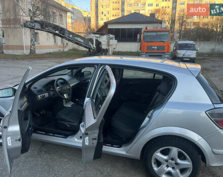 Сірий Опель Астра, об'ємом двигуна 1.7 л та пробігом 310 тис. км за 5000 $, фото 12 на Automoto.ua