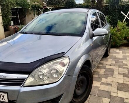 Серый Опель Астра, объемом двигателя 1.6 л и пробегом 220 тыс. км за 3750 $, фото 1 на Automoto.ua