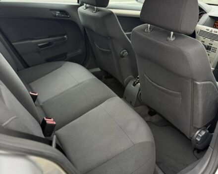 Сірий Опель Астра, об'ємом двигуна 1.3 л та пробігом 254 тис. км за 2750 $, фото 6 на Automoto.ua