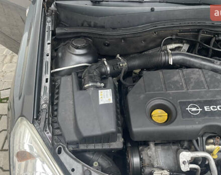 Серый Опель Астра, объемом двигателя 1.7 л и пробегом 285 тыс. км за 5399 $, фото 1 на Automoto.ua