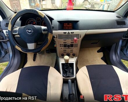 Опель Астра 2008 в Гребенке на Automoto.ua Серый Опель Астра, объемом двигателя 1.6 л и пробегом 0 тыс. км за 5200 $, фото 9 на Automoto.ua