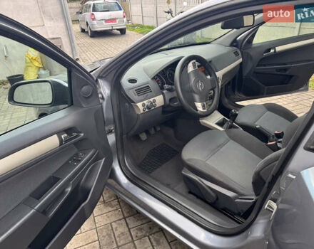 Сірий Опель Астра, об'ємом двигуна 1.6 л та пробігом 244 тис. км за 5900 $, фото 9 на Automoto.ua