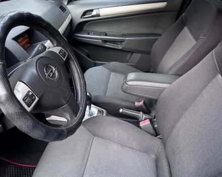 Опель Астра 2008 в Киеве на Automoto.ua Серый Опель Астра, объемом двигателя 1.6 л и пробегом 250 тыс. км за 4100 $, фото 4 на Automoto.ua
