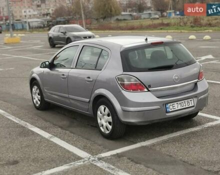 Серый Опель Астра, объемом двигателя 1.6 л и пробегом 174 тыс. км за 5600 $, фото 11 на Automoto.ua