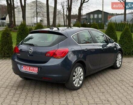 Серый Опель Астра, объемом двигателя 1.6 л и пробегом 144 тыс. км за 6500 $, фото 5 на Automoto.ua