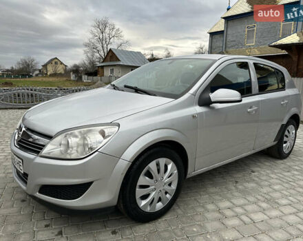 Серый Опель Астра, объемом двигателя 1.25 л и пробегом 194 тыс. км за 3700 $, фото 3 на Automoto.ua