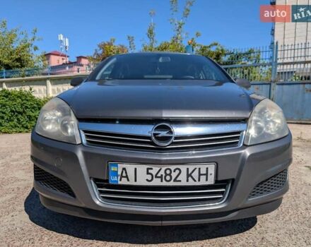 Опель Астра 2009 в Киеве на Automoto.ua Серый Опель Астра, объемом двигателя 1.25 л и пробегом 380 тыс. км за 4700 $, фото 5 на Automoto.ua
