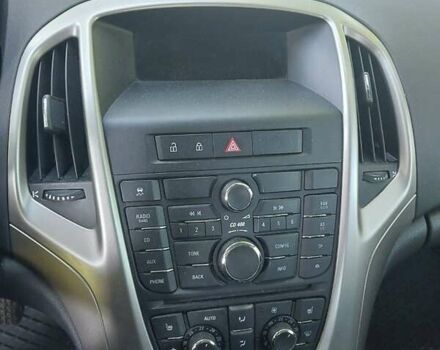 Серый Опель Астра, объемом двигателя 1.6 л и пробегом 117 тыс. км за 8000 $, фото 11 на Automoto.ua