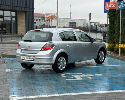 Серый Опель Астра, объемом двигателя 1.6 л и пробегом 51 тыс. км за 6900 $, фото 82 на Automoto.ua