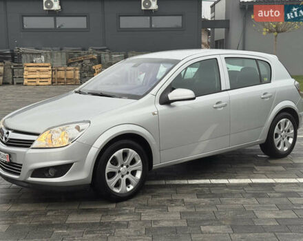 Серый Опель Астра, объемом двигателя 1.6 л и пробегом 51 тыс. км за 6900 $, фото 4 на Automoto.ua