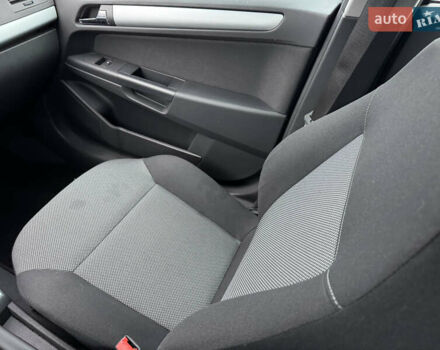 Серый Опель Астра, объемом двигателя 1.6 л и пробегом 51 тыс. км за 6900 $, фото 65 на Automoto.ua