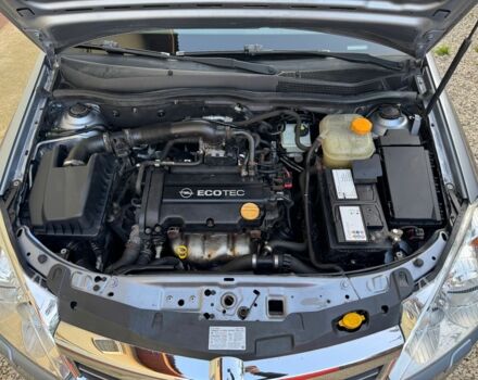 Серый Опель Астра, объемом двигателя 1.4 л и пробегом 205 тыс. км за 4400 $, фото 4 на Automoto.ua