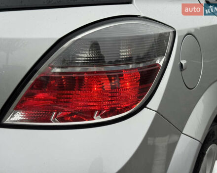 Серый Опель Астра, объемом двигателя 1.6 л и пробегом 51 тыс. км за 6900 $, фото 31 на Automoto.ua