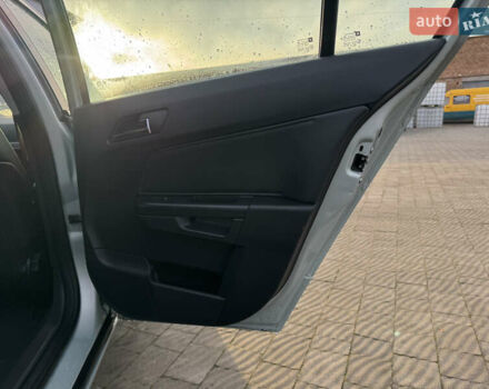 Серый Опель Астра, объемом двигателя 1.6 л и пробегом 240 тыс. км за 5500 $, фото 28 на Automoto.ua