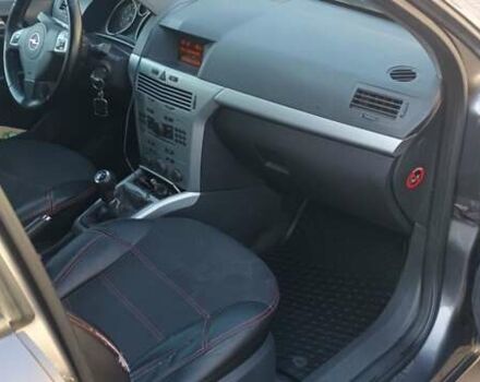 Серый Опель Астра, объемом двигателя 1.4 л и пробегом 173 тыс. км за 5200 $, фото 17 на Automoto.ua