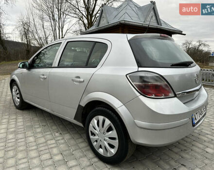 Серый Опель Астра, объемом двигателя 1.25 л и пробегом 194 тыс. км за 3700 $, фото 11 на Automoto.ua