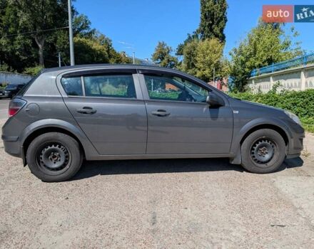 Опель Астра 2009 в Киеве на Automoto.ua Серый Опель Астра, объемом двигателя 1.25 л и пробегом 380 тыс. км за 4700 $, фото 8 на Automoto.ua