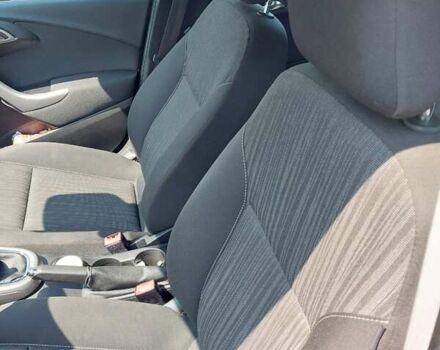 Серый Опель Астра, объемом двигателя 1.6 л и пробегом 117 тыс. км за 8000 $, фото 6 на Automoto.ua