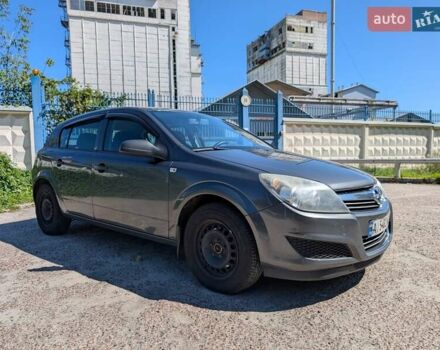Опель Астра 2009 в Киеве на Automoto.ua Серый Опель Астра, объемом двигателя 1.25 л и пробегом 380 тыс. км за 4700 $, фото 7 на Automoto.ua