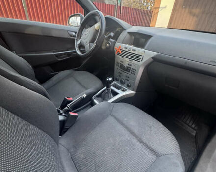 Сірий Опель Астра, об'ємом двигуна 1.36 л та пробігом 280 тис. км за 3900 $, фото 9 на Automoto.ua