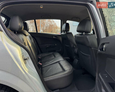 Серый Опель Астра, объемом двигателя 1.6 л и пробегом 240 тыс. км за 5500 $, фото 26 на Automoto.ua