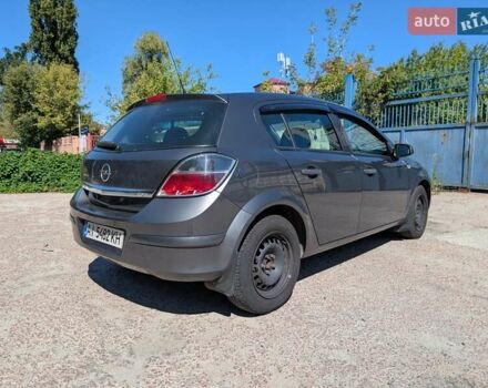 Опель Астра 2009 в Киеве на Automoto.ua Серый Опель Астра, объемом двигателя 1.25 л и пробегом 380 тыс. км за 4700 $, фото 13 на Automoto.ua